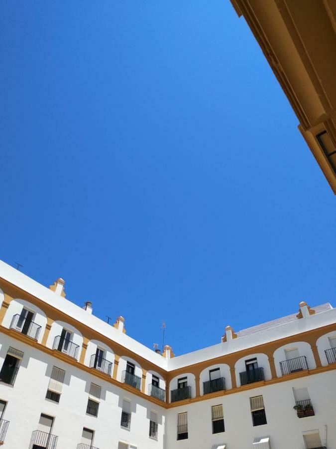 Los Patios De La Caleta Cádiz Eksteriør billede